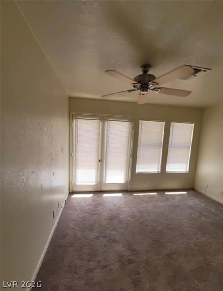 6902 Emerald Springs, Las Vegas, NV 89113