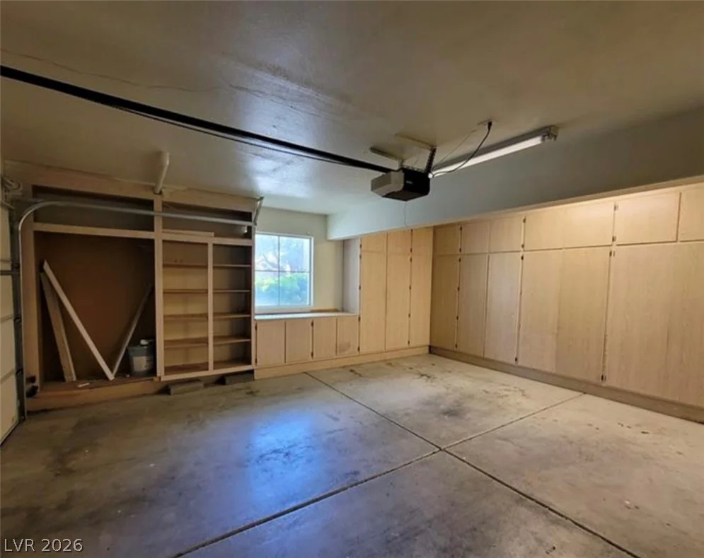 6902 Emerald Springs, Las Vegas, NV 89113