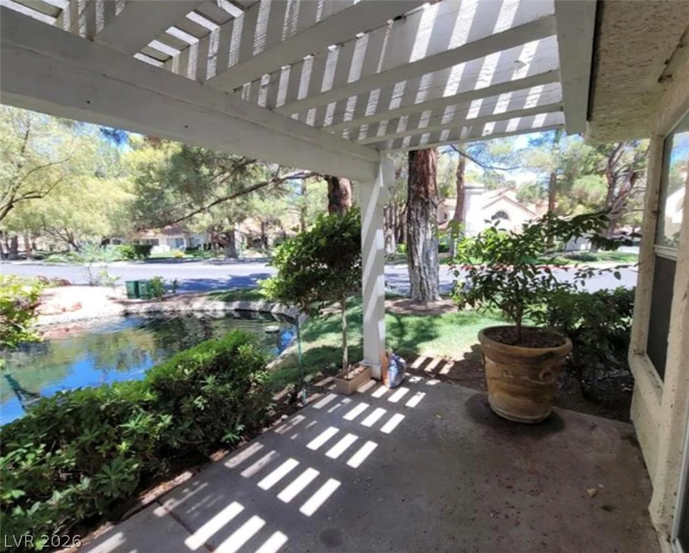 6902 Emerald Springs, Las Vegas, NV 89113