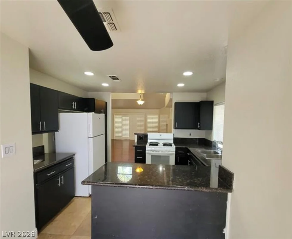 6902 Emerald Springs, Las Vegas, NV 89113