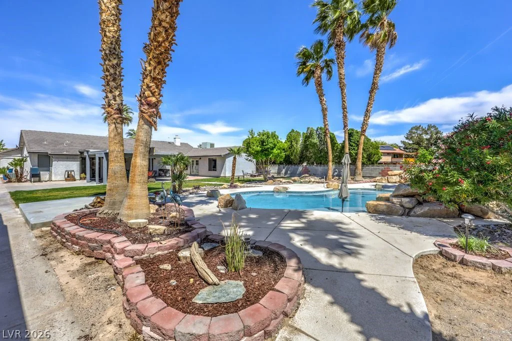 5809 Paseo Del Mar, Las Vegas, NV 89108