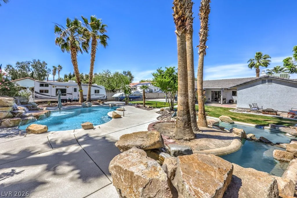 5809 Paseo Del Mar, Las Vegas, NV 89108