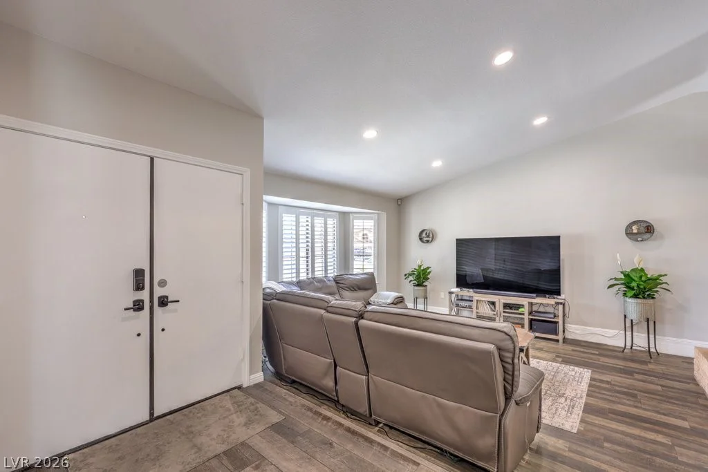 5809 Paseo Del Mar, Las Vegas, NV 89108