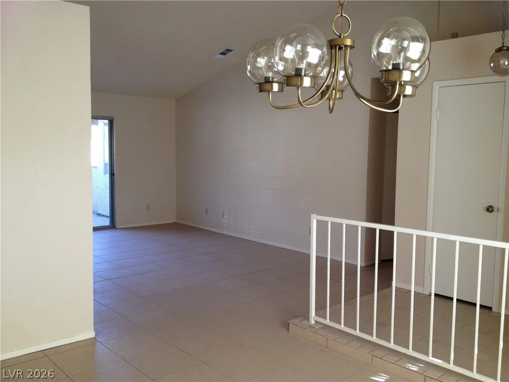 4618 Black Stallion, North Las Vegas, NV 89031