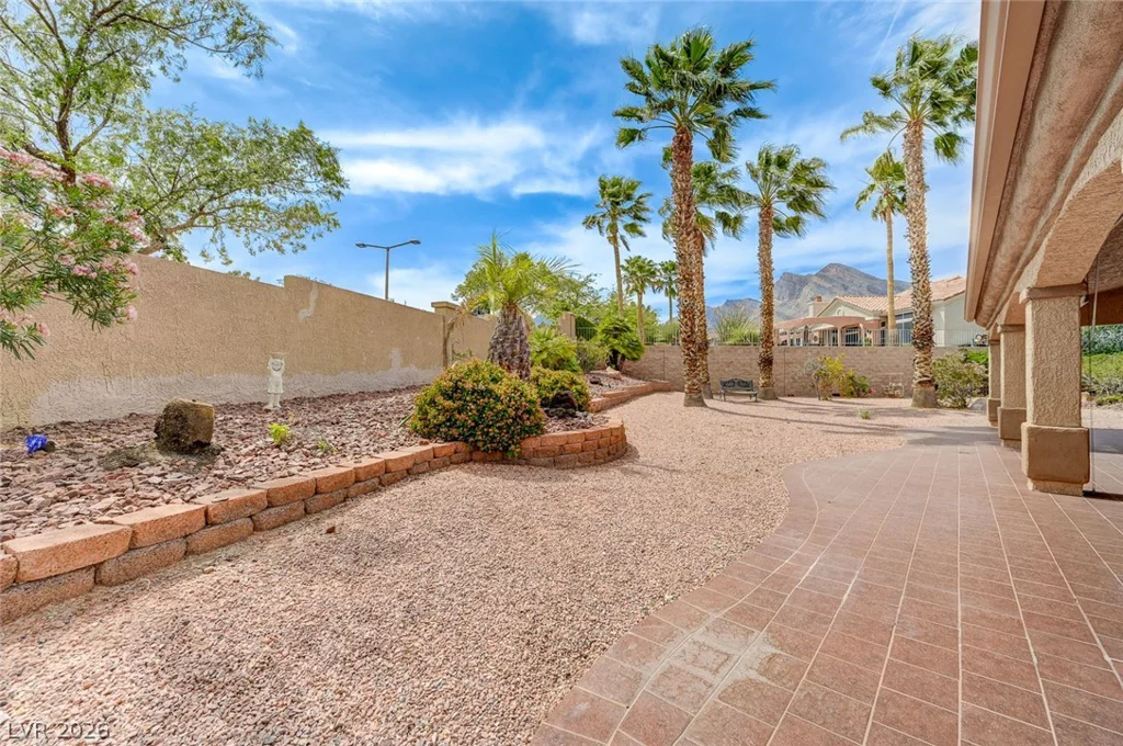 2401 Sierra Sage, Las Vegas, NV 89134