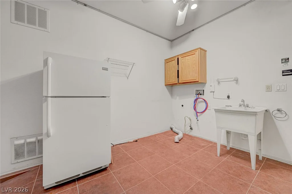 2401 Sierra Sage, Las Vegas, NV 89134