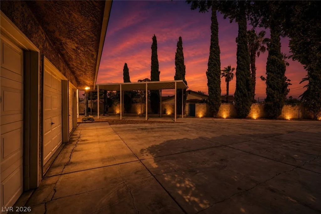 3450 Warm Springs, Las Vegas, NV 89118