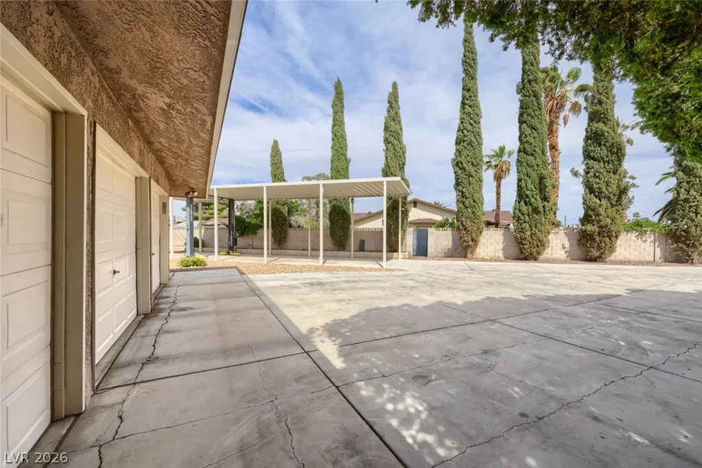 3450 Warm Springs, Las Vegas, NV 89118