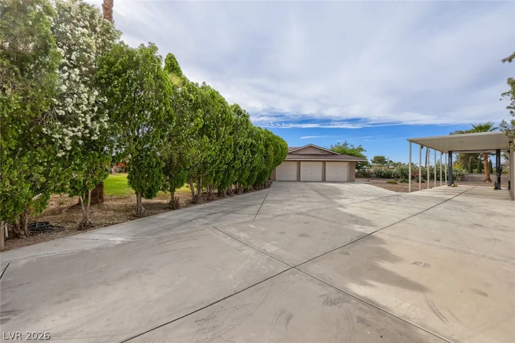 3450 Warm Springs, Las Vegas, NV 89118