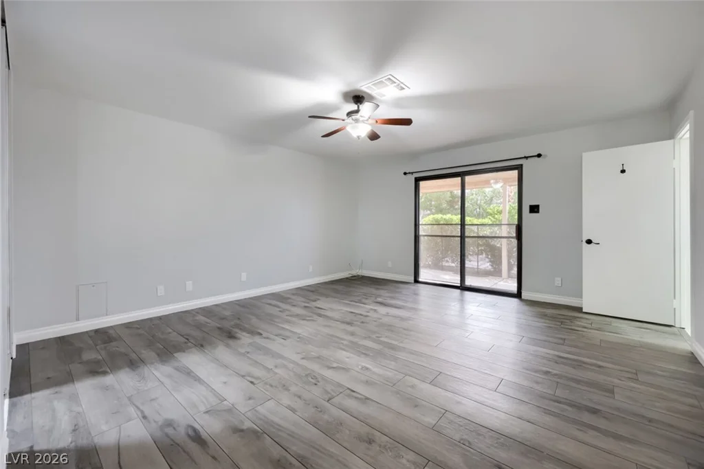 3450 Warm Springs, Las Vegas, NV 89118