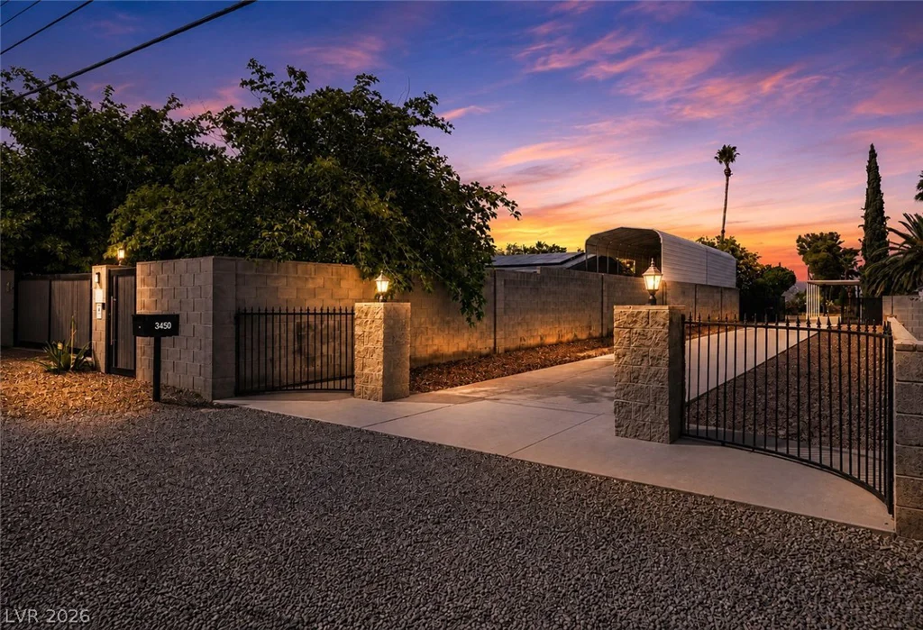 3450 Warm Springs, Las Vegas, NV 89118