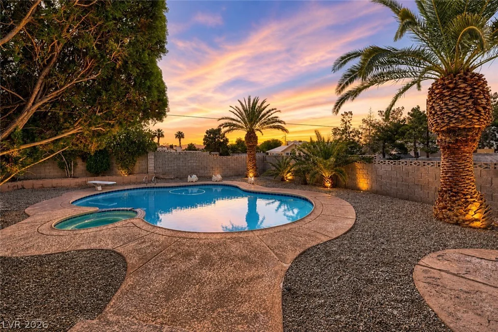 3450 Warm Springs, Las Vegas, NV 89118