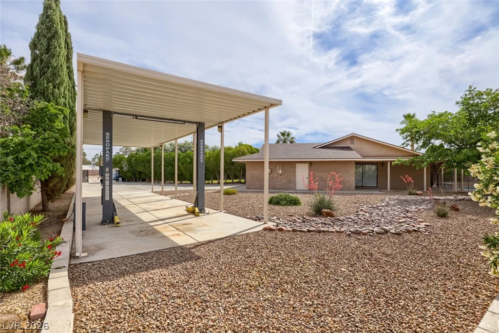 3450 Warm Springs, Las Vegas, NV 89118