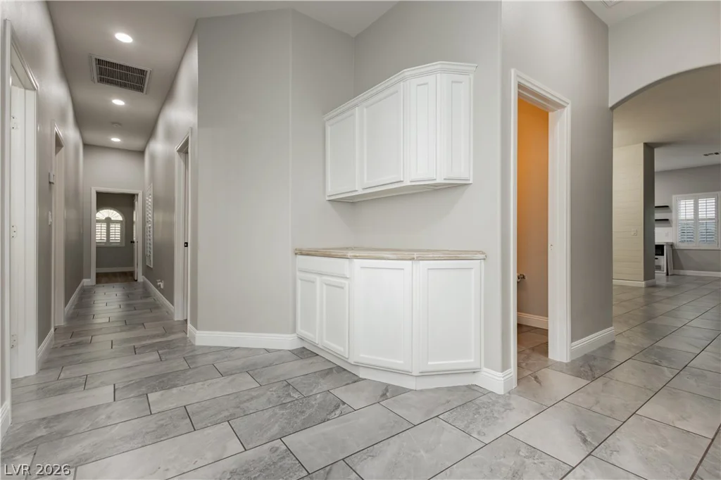 6688 Martinsville, Las Vegas, NV 89110