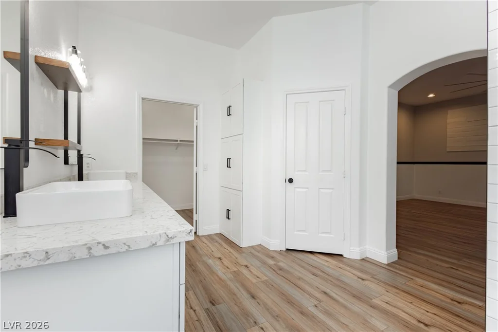 6688 Martinsville, Las Vegas, NV 89110