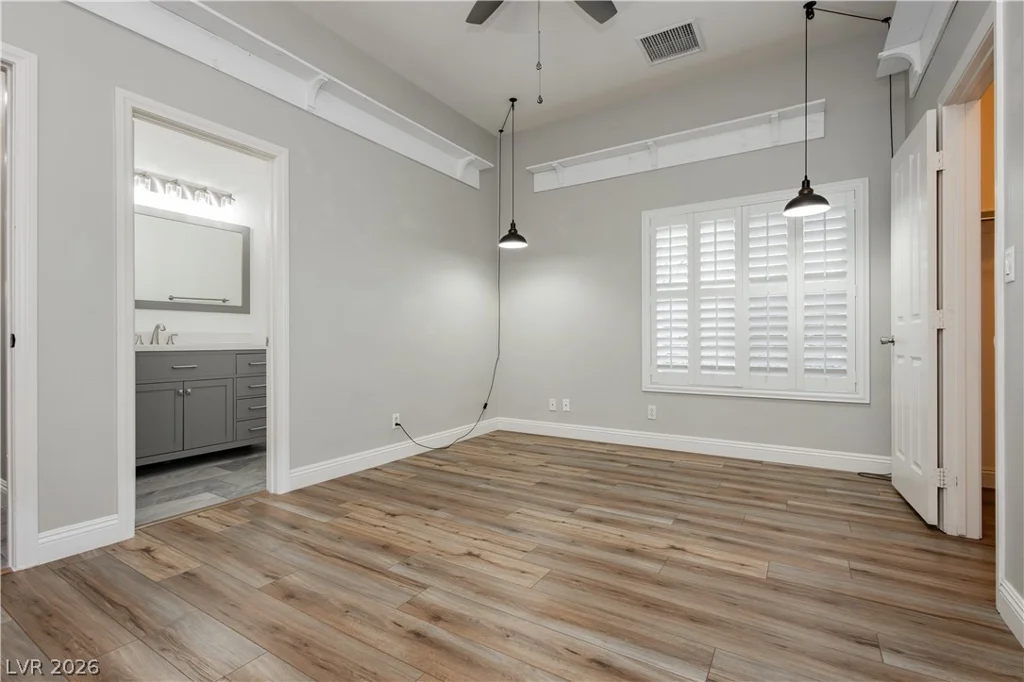 6688 Martinsville, Las Vegas, NV 89110