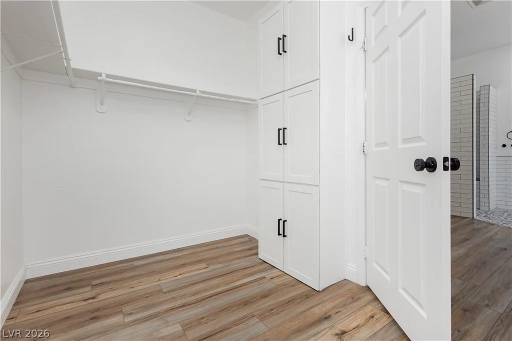 6688 Martinsville, Las Vegas, NV 89110