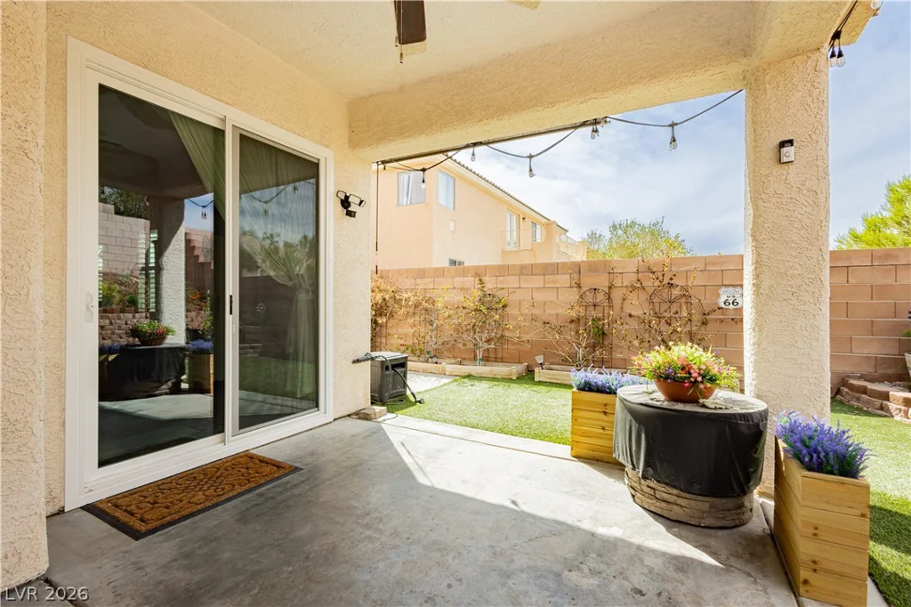 6688 Martinsville, Las Vegas, NV 89110