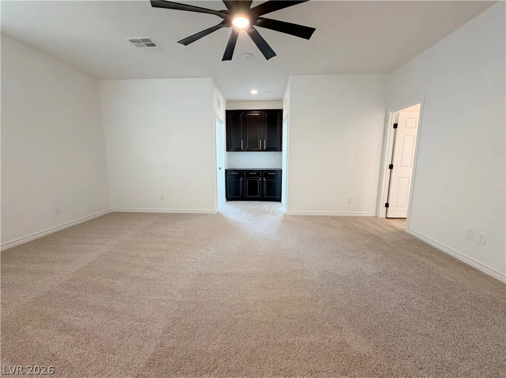 7779 Harthill Park, Las Vegas, NV 89113