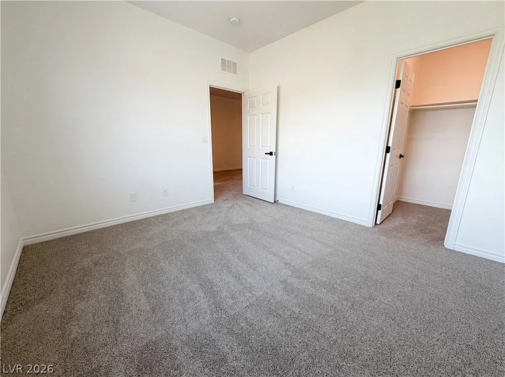 7779 Harthill Park, Las Vegas, NV 89113