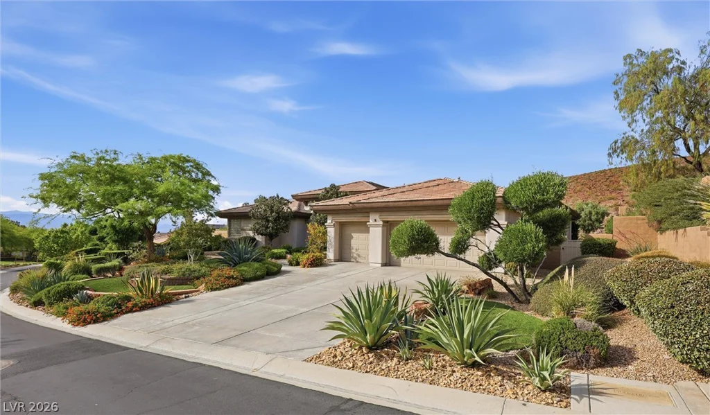 14 Starbrook, Henderson, NV 89052