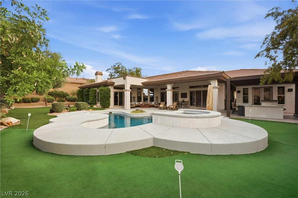 14 Starbrook, Henderson, NV 89052