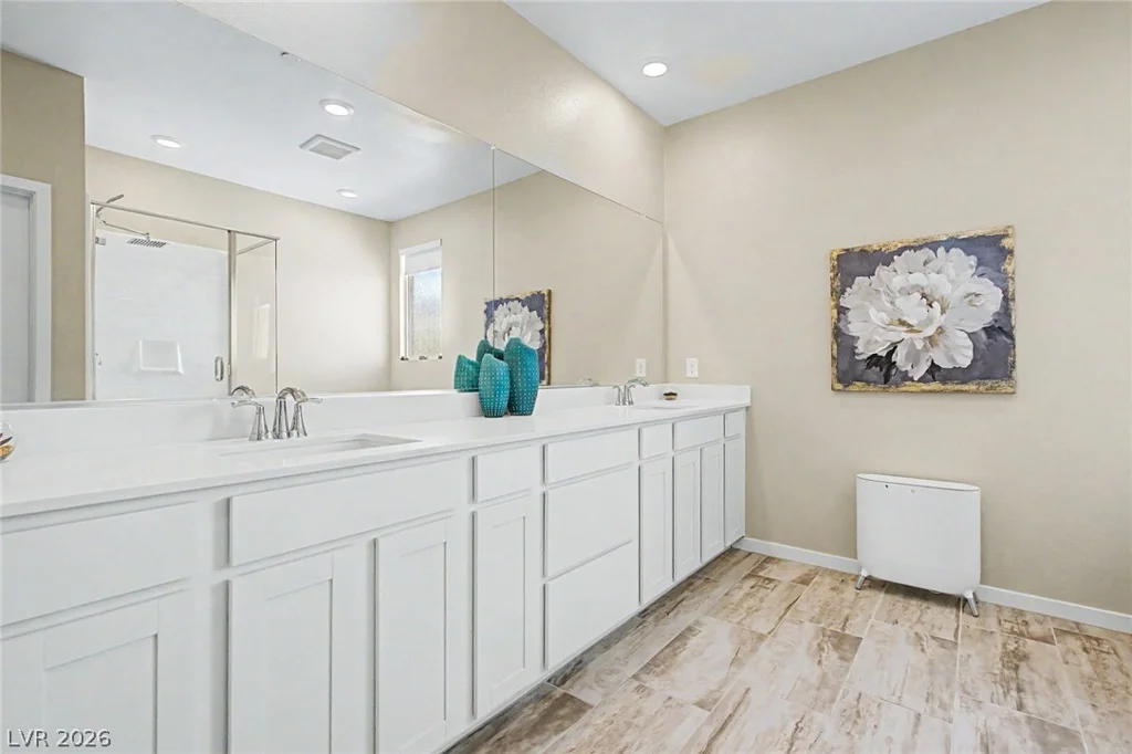 194 Viento Ridge, Henderson, NV 89012