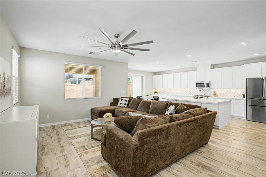 194 Viento Ridge, Henderson, NV 89012