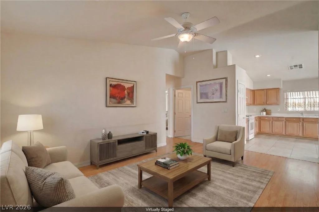 8575 Little Fox, Las Vegas, NV 89123
