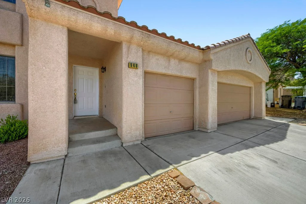 946 Saddle Horn, Henderson, NV 89002