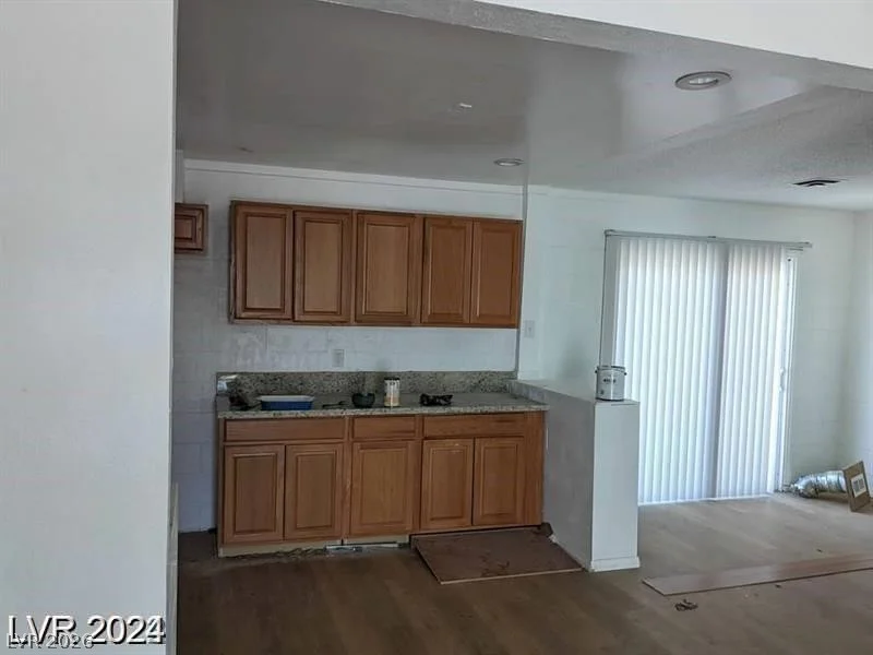 1932 Lawry, North Las Vegas, NV 89032