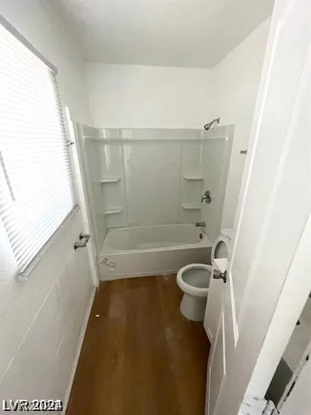 1932 Lawry, North Las Vegas, NV 89032