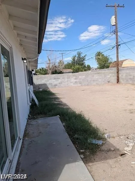 1932 Lawry, North Las Vegas, NV 89032