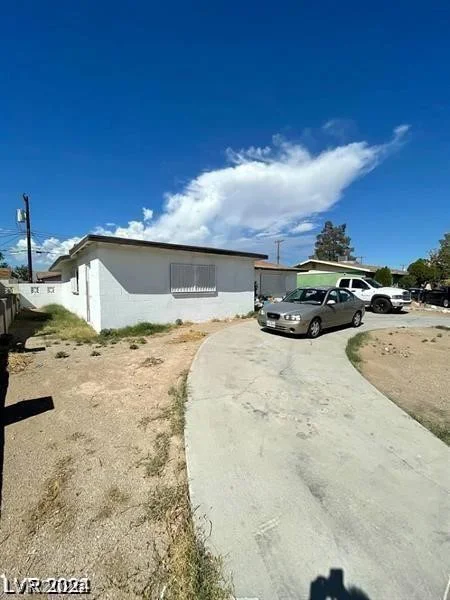 1932 Lawry, North Las Vegas, NV 89032