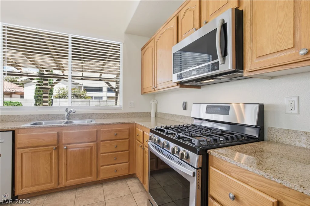 232 WATERTON LAKES, Las Vegas, NV 89148