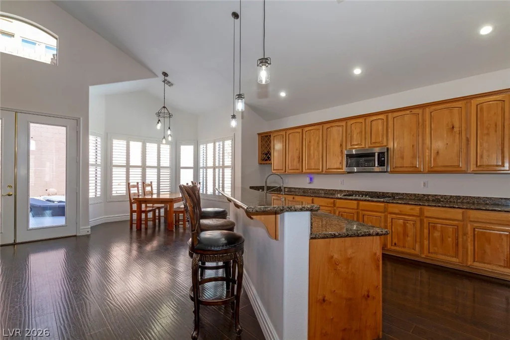 1005 Eaglewood, Las Vegas, NV 89144