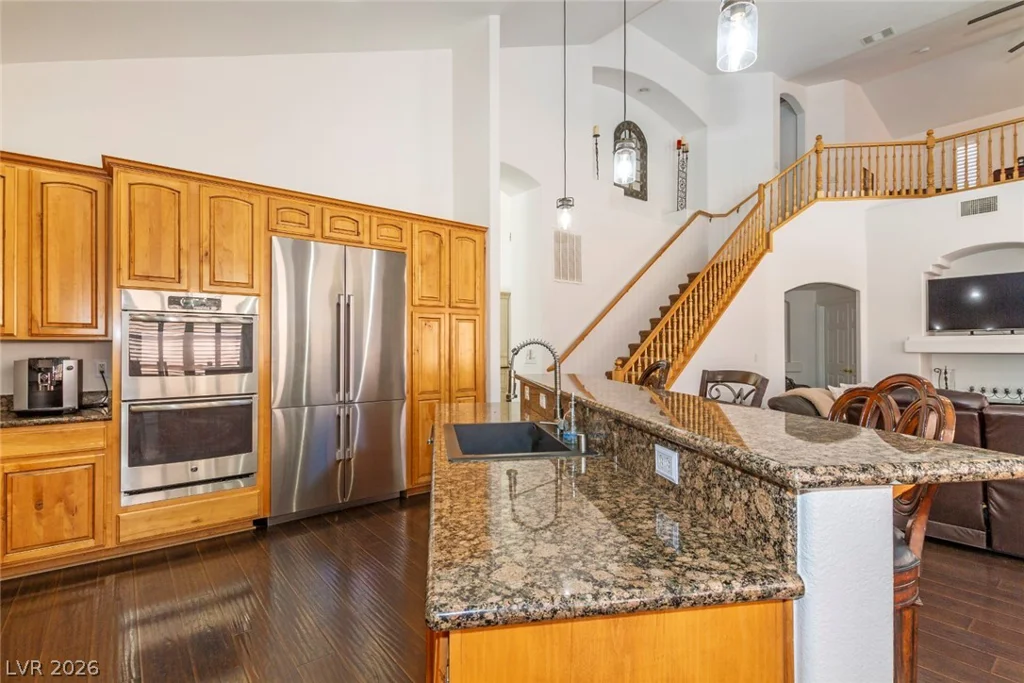 1005 Eaglewood, Las Vegas, NV 89144