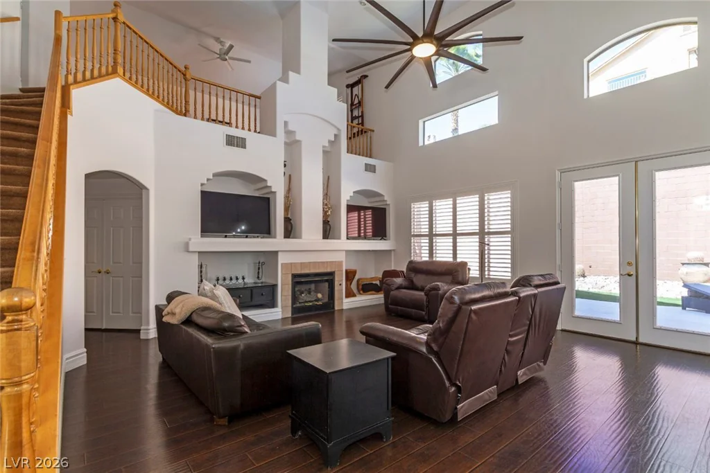 1005 Eaglewood, Las Vegas, NV 89144