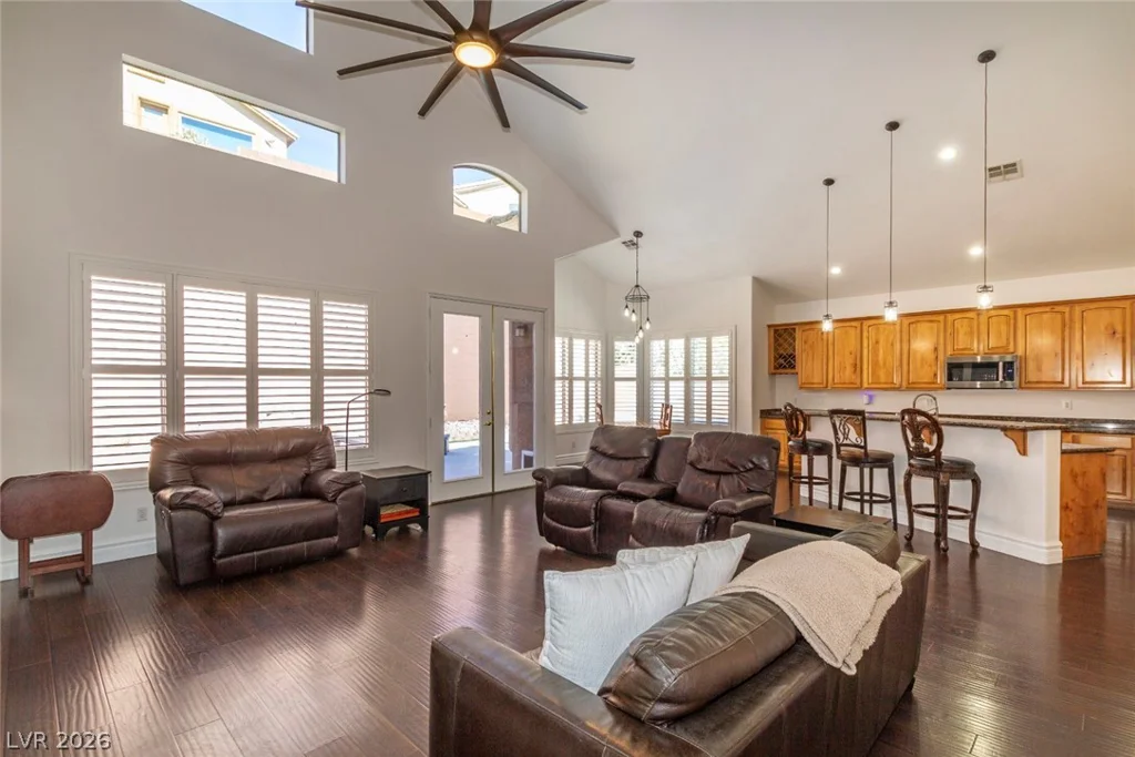 1005 Eaglewood, Las Vegas, NV 89144