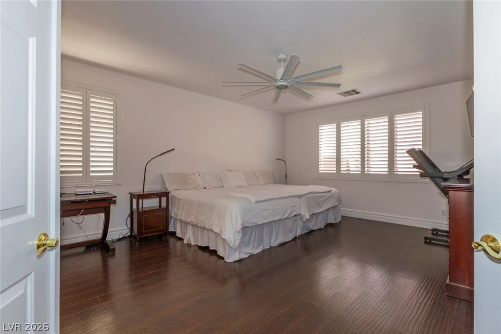 1005 Eaglewood, Las Vegas, NV 89144