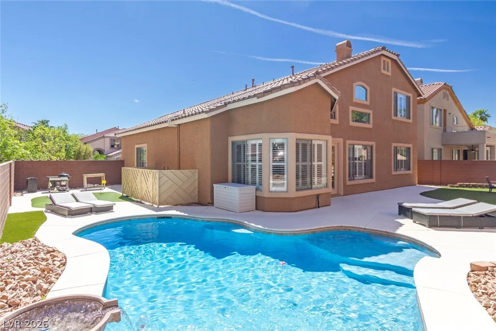 1005 Eaglewood, Las Vegas, NV 89144