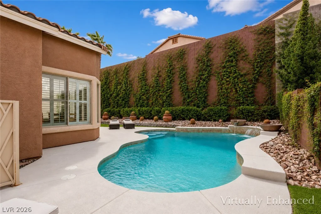 1005 Eaglewood, Las Vegas, NV 89144