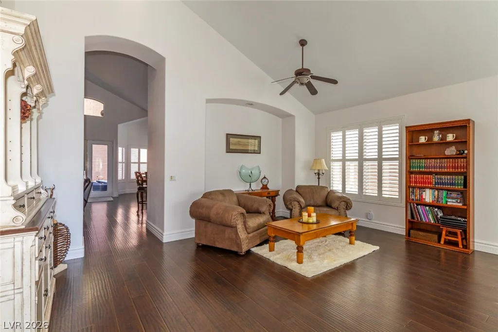 1005 Eaglewood, Las Vegas, NV 89144