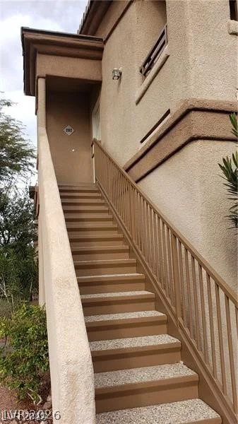 5750 Hacienda, Las Vegas, NV 89122