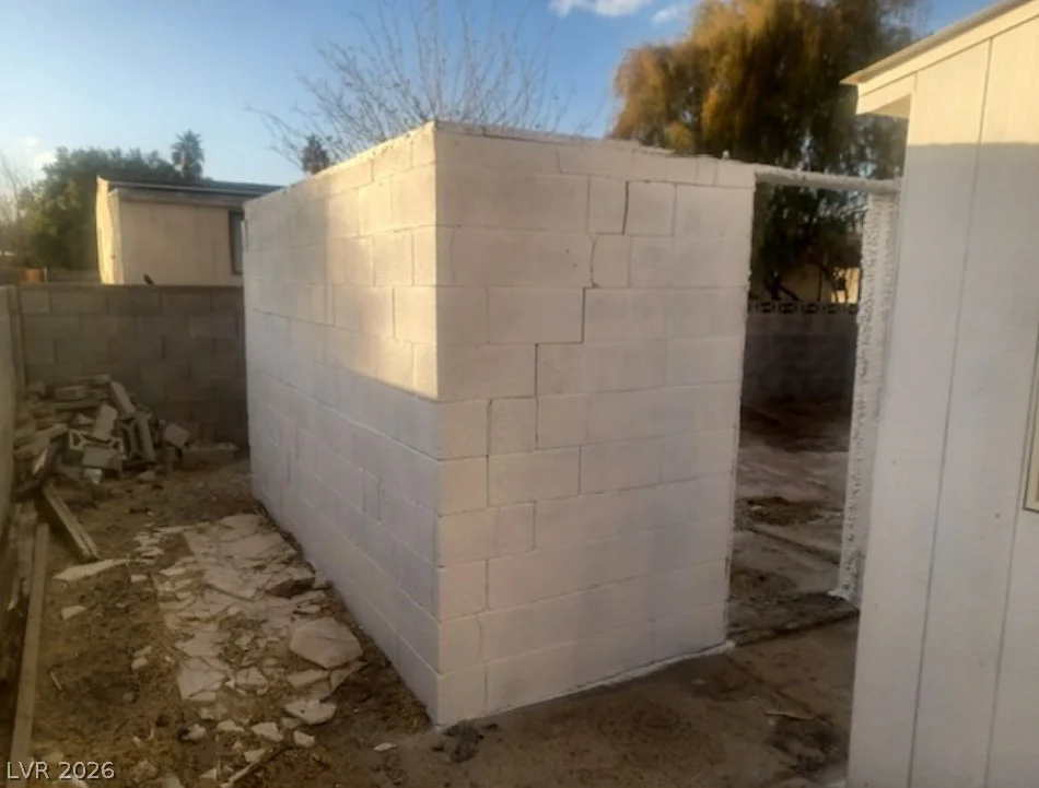 5495 Everglade, Las Vegas, NV 89142