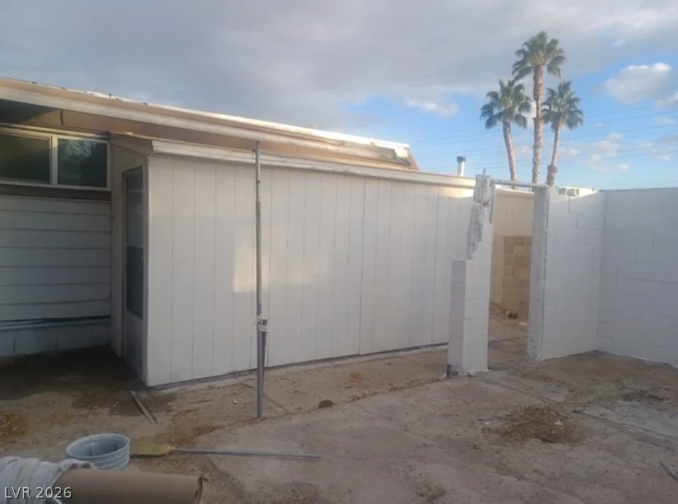 5495 Everglade, Las Vegas, NV 89142