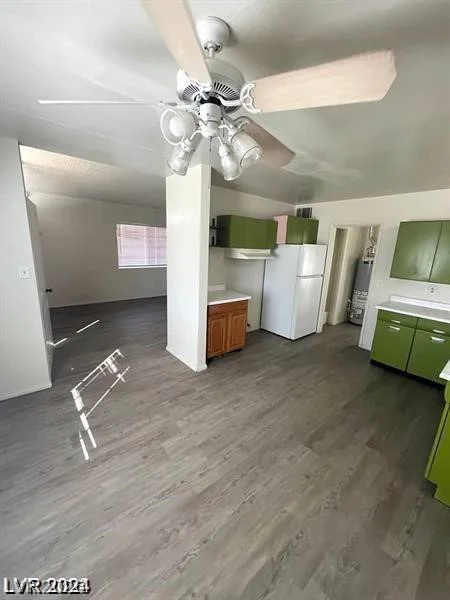 2705 Howard, Las Vegas, NV 89104