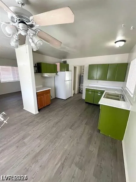 2705 Howard, Las Vegas, NV 89104