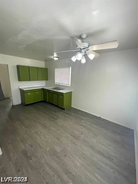 2705 Howard, Las Vegas, NV 89104