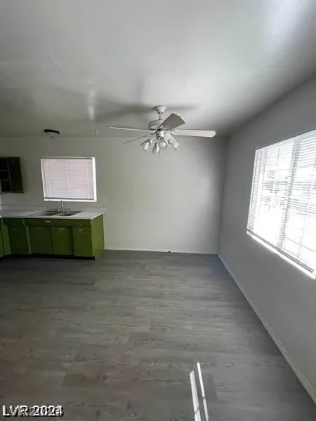 2705 Howard, Las Vegas, NV 89104
